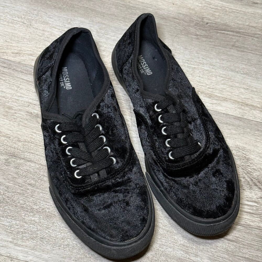 Mossimo black velvet shoes size 7